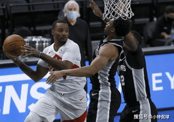  布伦森末节发威尼克斯逆转篮网结束两连败
